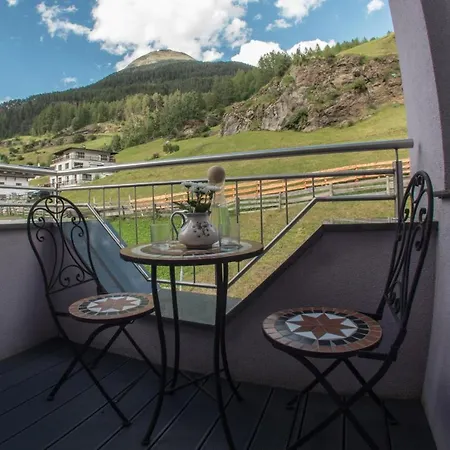 Alpenapart Saphir Apartahotel